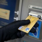 Фишеры, скиммеры, взломщики: как защитить деньги на карте
